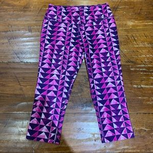 Limited Edition Nike Ladies Crop Leggings